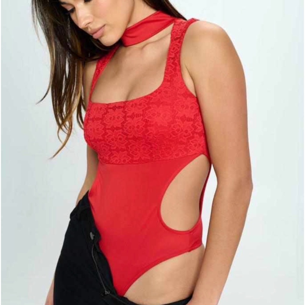 Bodysuit stretchy 2 colors available